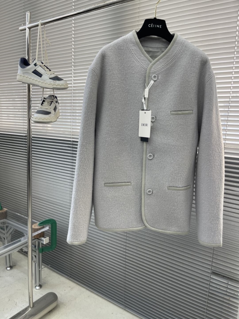 chr1st1an D10r outwear